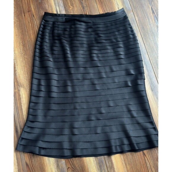 JS Collections Women's Black Satin Ruffled Pencil Skirt Knee Length Work Size 8 - Picture 3 of 9